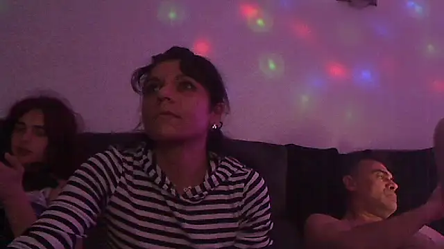 Snapshot of Donostipa chatting on February 7, 2026, 9:18 pm Donostipa online show from February 7, 2026, 9:18 pm