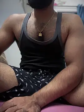 Snapshot of mrtoy121 chatting on September 9, 2025, 6:18 pm mrtoy121 online show from September 9, 2025, 6:18 pm