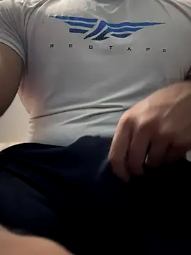 Snapshot of mrtoy121 chatting on December 1, 2025, 1:38 pm mrtoy121 online show from December 1, 2025, 1:38 pm