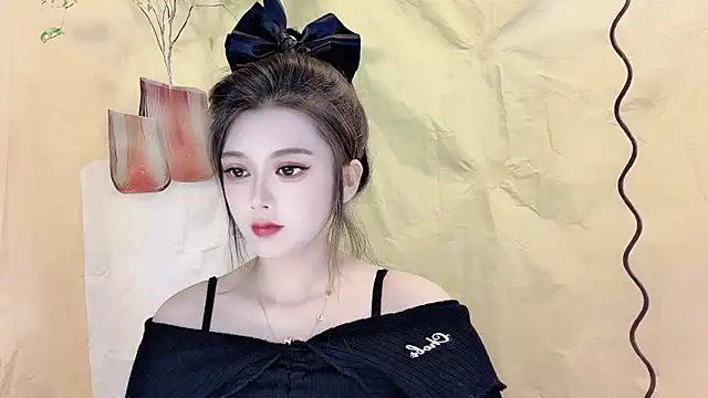 VIWVI online show from October 24, 2025, 4:09 am