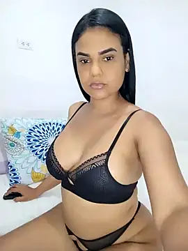 Snapshot of AntonellaShot chatting on January 14, 2025, 5:51 am AntonellaShot online show from January 14, 2025, 5:51 am