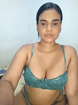 Snapshot of AntonellaShot chatting on September 16, 2025, 6:36 am AntonellaShot online show from September 16, 2025, 6:36 am