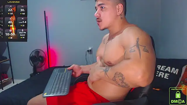 Snapshot of paulo_allen chatting on February 6, 2025, 1:21 pm paulo allen online show from February 6, 2025, 1:21 pm