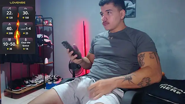 Snapshot of paulo_allen chatting on March 11, 2025, 1:01 pm paulo allen online show from March 11, 2025, 1:01 pm