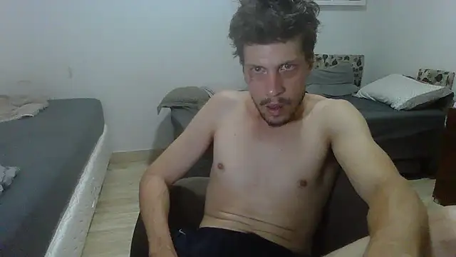 prorafadodoce online show from February 17, 2025, 9:19 pm