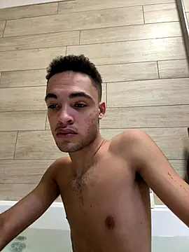 Snapshot of LukonPorn chatting on November 20, 2025, 5:01 pm LukonPorn online show from November 20, 2025, 5:01 pm