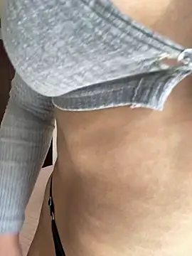 montmariana online show from April 26, 2026, 8:06 pm