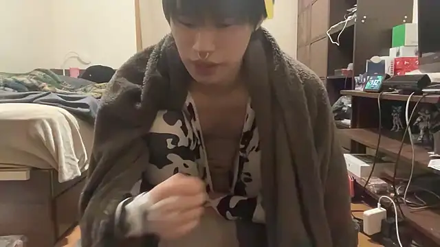 Snapshot of nihs1 chatting on February 19, 2025, 4:33 pm nihs1 online show from February 19, 2025, 4:33 pm