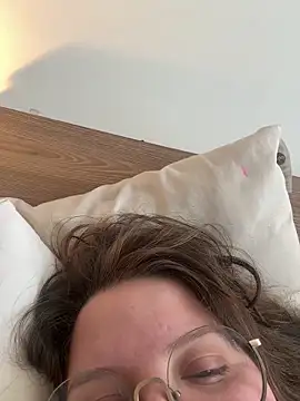 Gabiwaifu online show from February 12, 2026, 7:09 pm