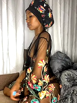 Snapshot of kelsie421 chatting on October 19, 2025, 9:26 pm kelsie421 online show from October 19, 2025, 9:26 pm