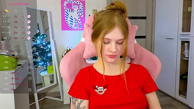 Snapshot of TrissMerigold9 chatting on January 7, 2026, 8:55 pm TrissMerigold9 online show from January 7, 2026, 8:55 pm