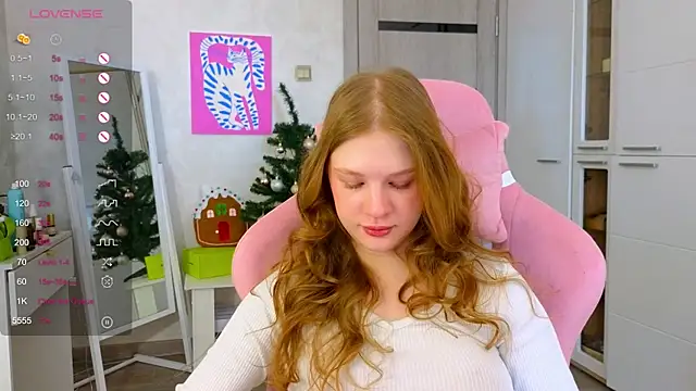 Snapshot of TrissMerigold9 chatting on January 13, 2026, 7:46 am TrissMerigold9 online show from January 13, 2026, 7:46 am