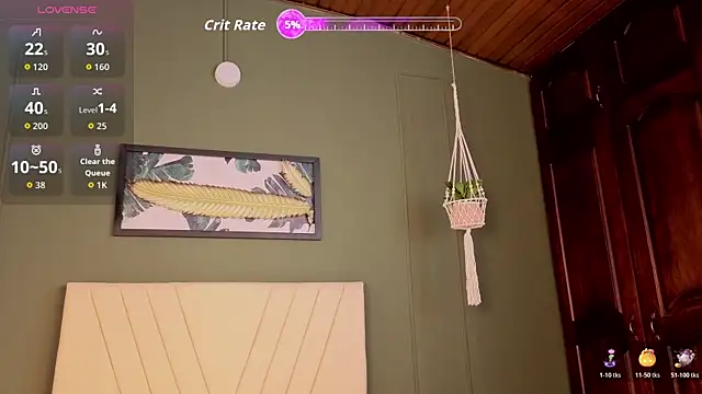 LILA ELLIOT online show from December 14, 2025, 7:07 pm