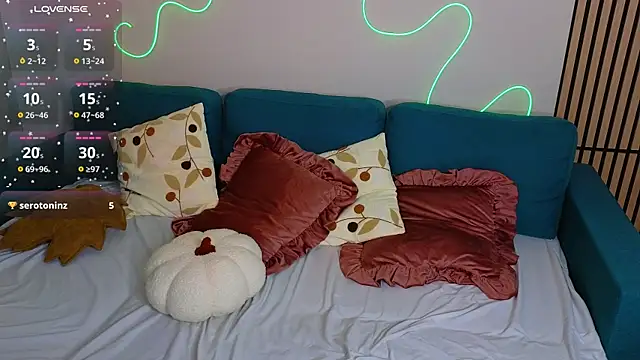 Aisha Riley online show from November 25, 2025, 3:45 pm