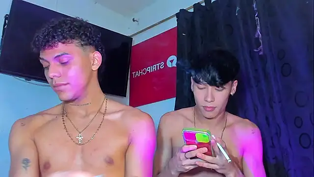 Snapshot of visaelX chatting on January 2, 2025, 7:12 am visaelX online show from January 2, 2025, 7:12 am