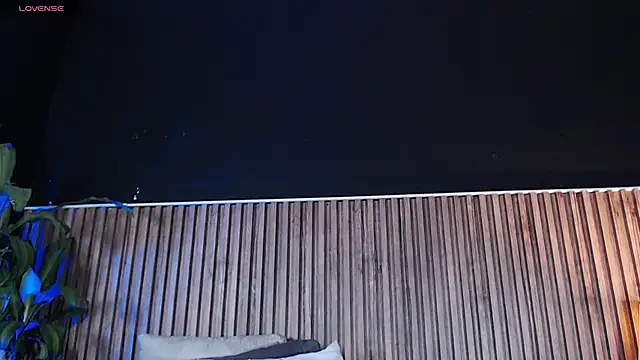 DilanJonnes  online show from March 5, 2025, 2:25 am