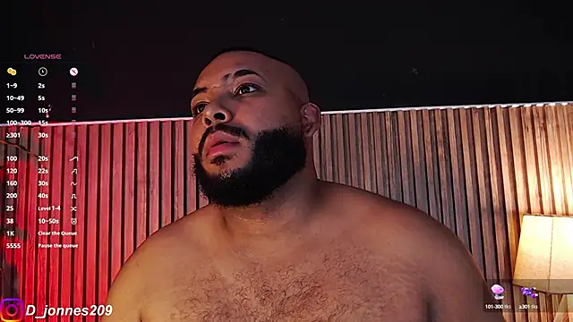 DilanJonnes  online show from September 23, 2025, 11:19 pm