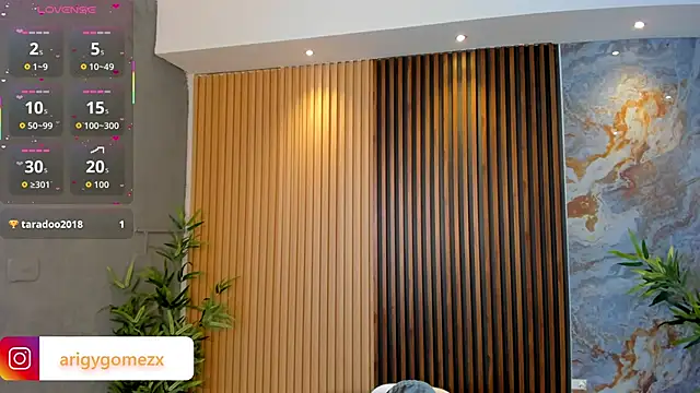 ArigyGomez online show from October 23, 2025, 7:56 pm