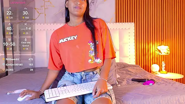 indianschoolgirl online show from March 28, 2026, 7:35 pm