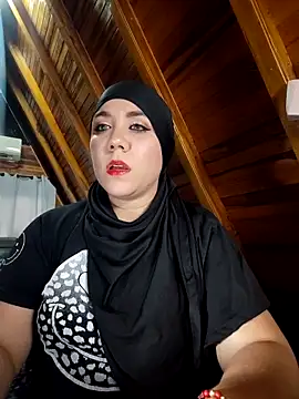 AmbarBurhan online show from April 10, 2026, 4:23 pm