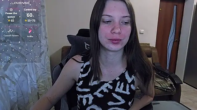  BondiXUrban  online show from March 11, 2025, 4:54 am