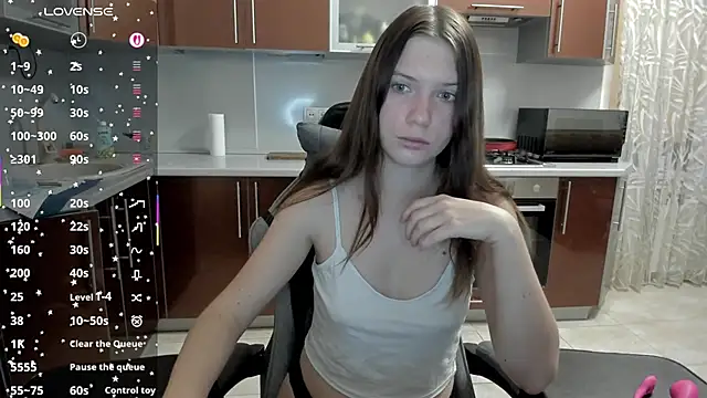  BondiXUrban  online show from December 2, 2025, 4:51 am