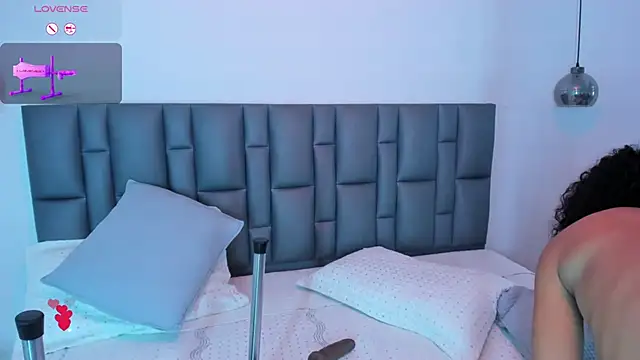 Abbyadams online show from November 15, 2025, 3:04 am