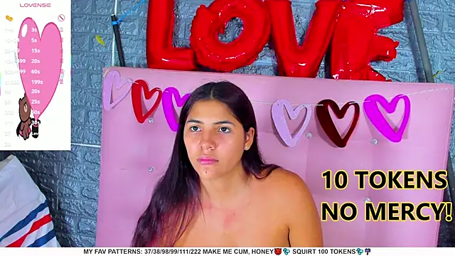 Snapshot of AriannaLewiis chatting on February 15, 2025, 2:26 am AriannaLewiis online show from February 15, 2025, 2:26 am