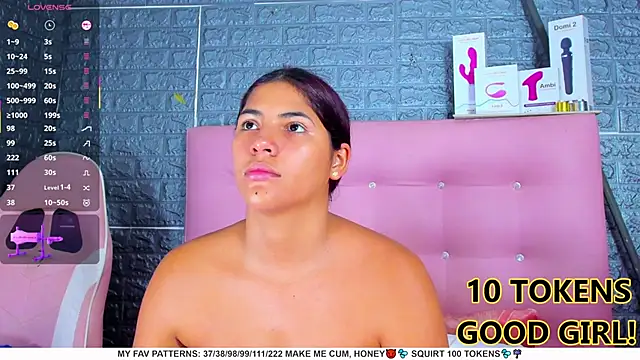 Snapshot of AriannaLewiis chatting on February 24, 2025, 7:19 pm AriannaLewiis online show from February 24, 2025, 7:19 pm