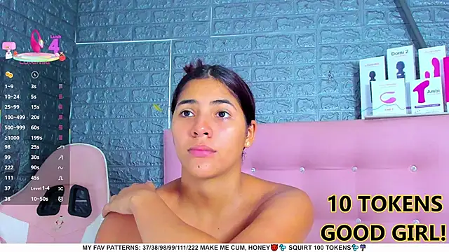Snapshot of AriannaLewiis chatting on March 10, 2025, 7:50 pm AriannaLewiis online show from March 10, 2025, 7:50 pm