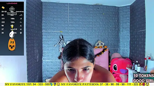 Snapshot of AriannaLewiis chatting on October 22, 2025, 7:02 pm AriannaLewiis online show from October 22, 2025, 7:02 pm