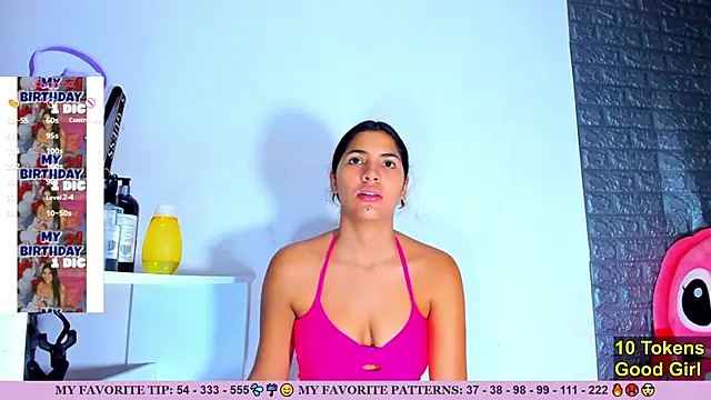 Snapshot of AriannaLewiis chatting on November 10, 2025, 7:24 pm AriannaLewiis online show from November 10, 2025, 7:24 pm