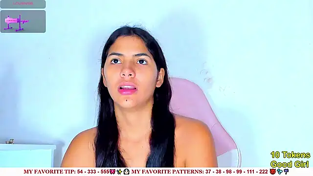 Snapshot of AriannaLewiis chatting on November 16, 2025, 7:30 pm AriannaLewiis online show from November 16, 2025, 7:30 pm