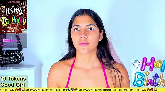 Snapshot of AriannaLewiis chatting on December 3, 2025, 7:23 pm AriannaLewiis online show from December 3, 2025, 7:23 pm