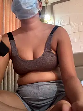 Snapshot of samayra124 chatting on November 12, 2025, 10:04 am samayra124 online show from November 12, 2025, 10:04 am