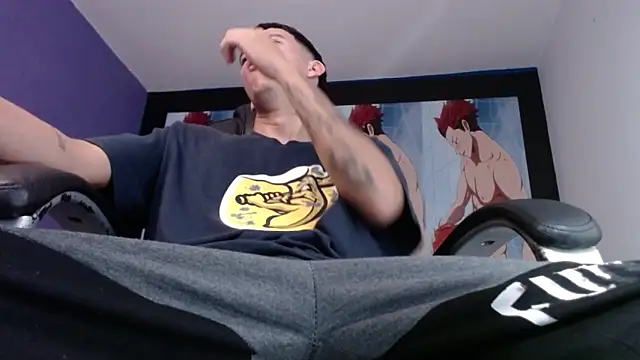 FrannBoy online show from December 4, 2024, 7:34 pm