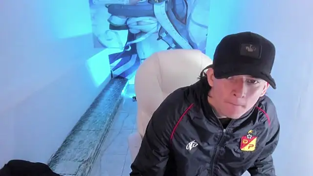 FrannBoy online show from April 16, 2026, 3:29 am