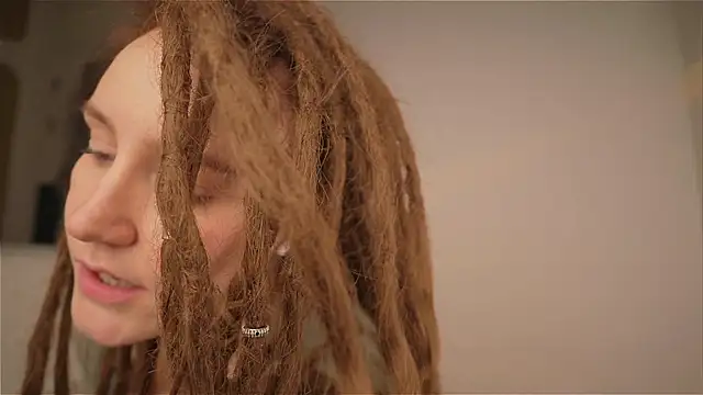 Winnie sweet online show from April 4, 2026, 2:14 pm