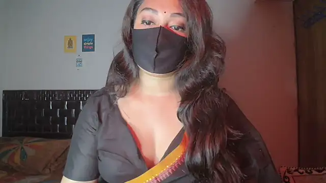 Snapshot of Most-Beautiful-Queen chatting on November 12, 2025, 7:35 pm Most-Beautiful-Queen online show from November 12, 2025, 7:35 pm