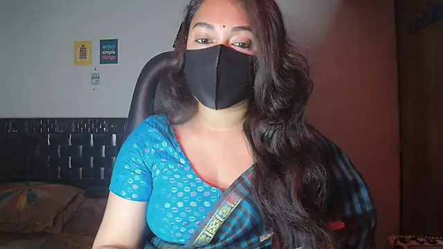 Snapshot of Most-Beautiful-Queen chatting on November 28, 2025, 7:05 pm Most-Beautiful-Queen online show from November 28, 2025, 7:05 pm