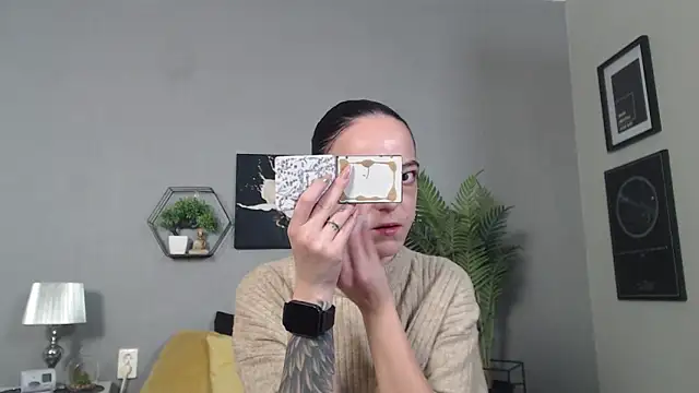 IzabelllNoir online show from January 8, 2026, 9:33 am