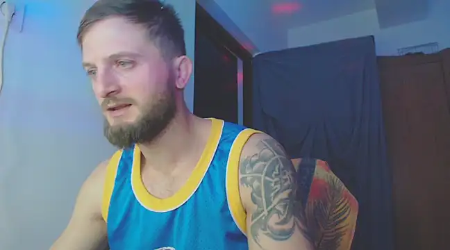 cuple hoot  online show from January 12, 2025, 2:56 am