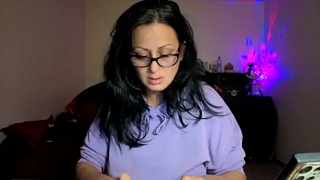 Snapshot of YourDreamLoverr chatting on November 1, 2025, 12:45 am YourDreamLoverr online show from November 1, 2025, 12:45 am