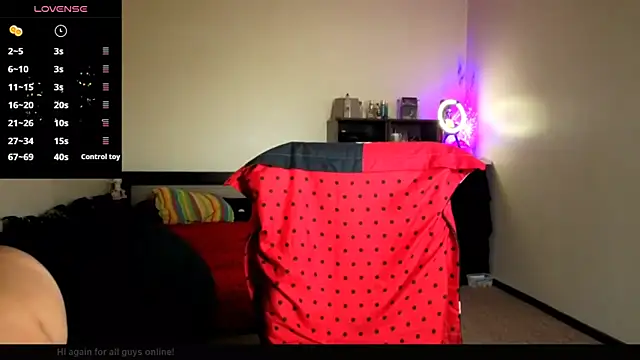 Snapshot of YourDreamLoverr chatting on November 16, 2025, 1:11 am YourDreamLoverr online show from November 16, 2025, 1:11 am