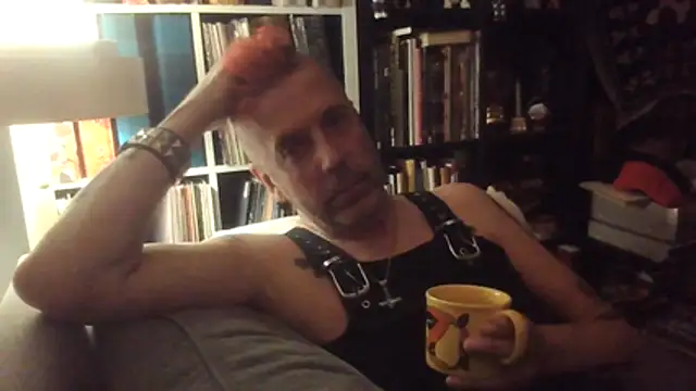 SHARPSkinhead online show from June 7, 2026, 9:40 pm