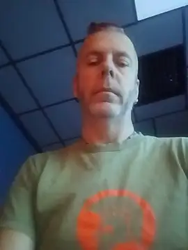 Snapshot of SHARPSkinhead chatting on July 23, 2026, 6:55 am SHARPSkinhead online show from July 23, 2026, 6:55 am