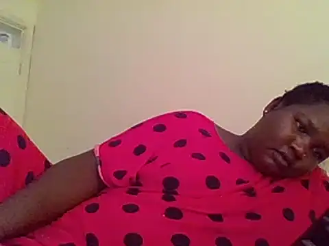 Snapshot of sweetymummy chatting on October 6, 2025, 10:56 am sweetymummy online show from October 6, 2025, 10:56 am