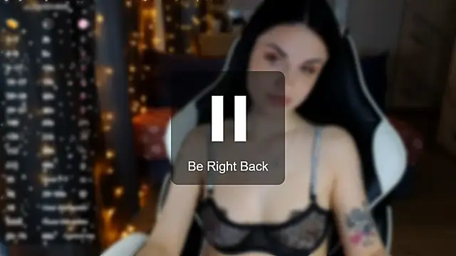 Mary   Moore online show from January 15, 2025, 10:06 am