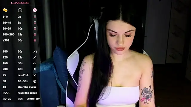 Mary   Moore online show from March 20, 2025, 6:09 pm