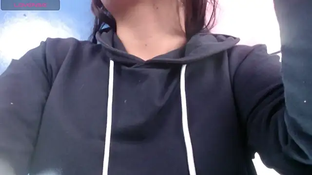 Snapshot of vitoria23_ chatting on December 2, 2025, 2:01 pm vitoria23 online show from December 2, 2025, 2:01 pm